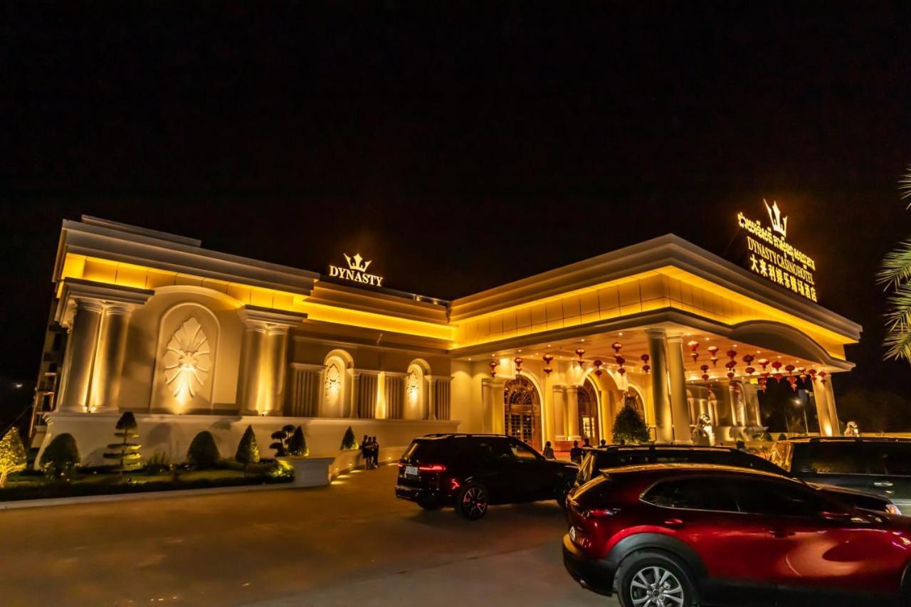 Dynasty Casino Hotel Bavet Exterior foto